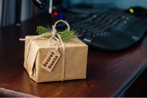 Idei inspirate pentru cadouri de Secret Santa